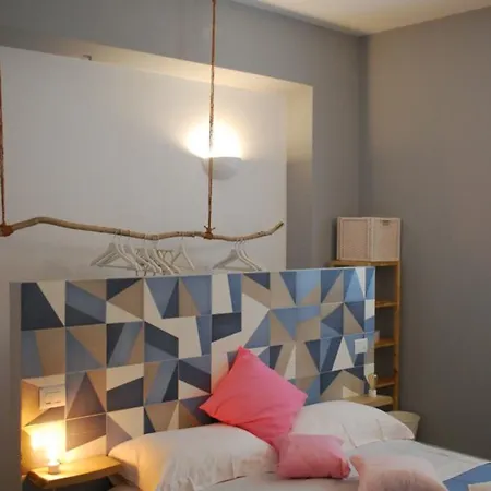 Casa Polly Couette-café 2*