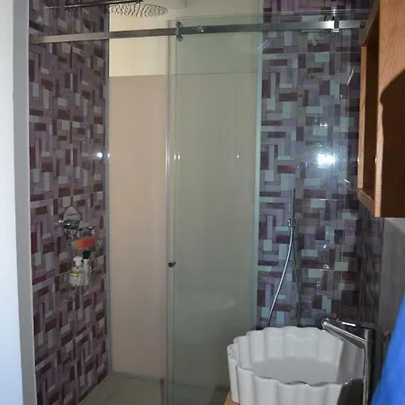 Casa Polly גרוטמארה